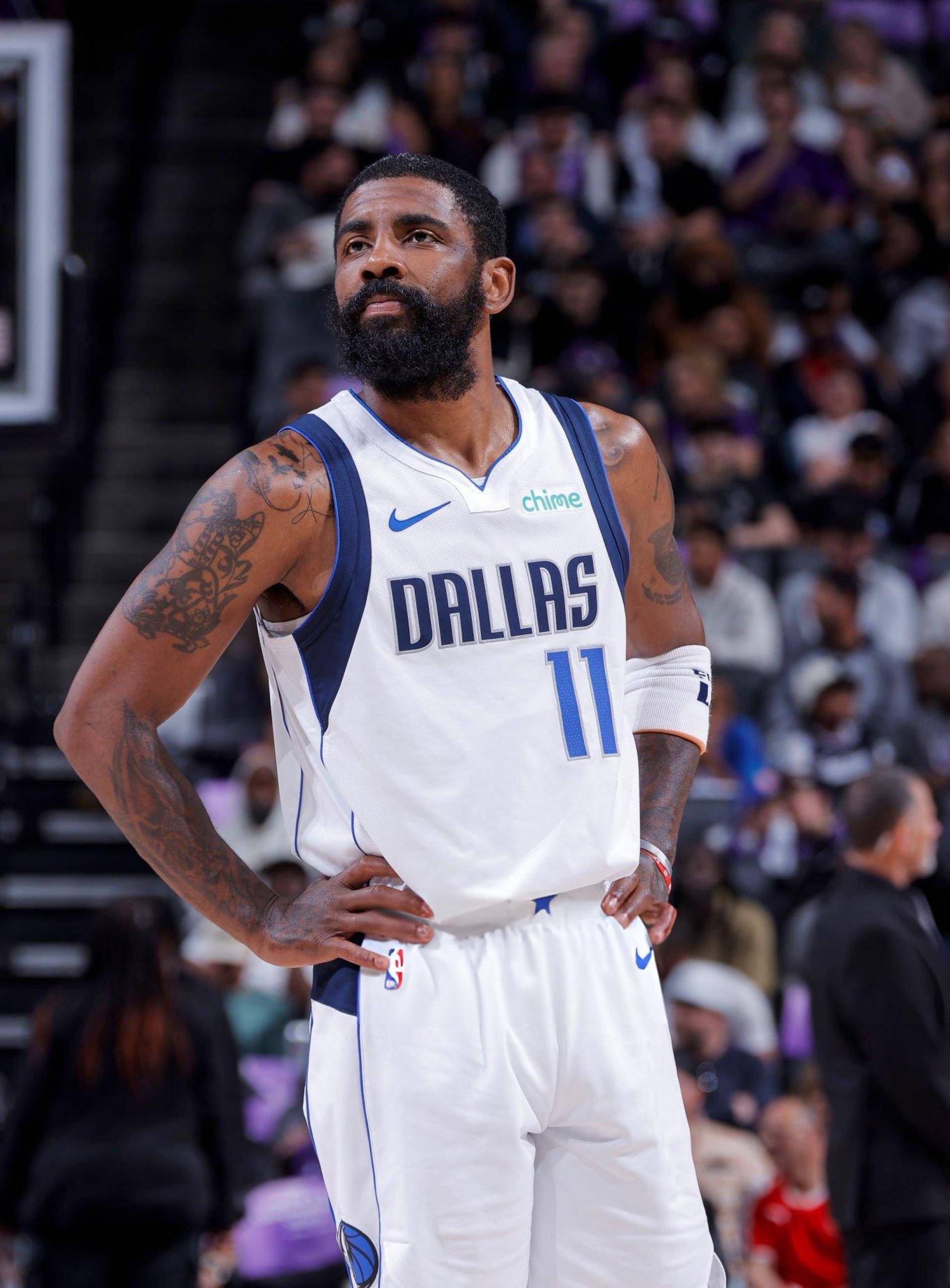 他在场上的 他在场上的