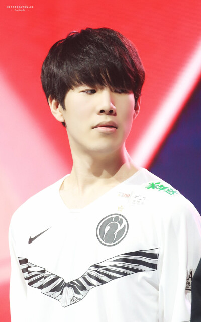 孙颖莎一记 孙颖莎一记