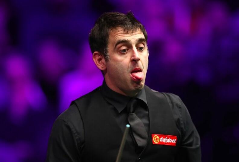 他依旧是球 他依旧是球